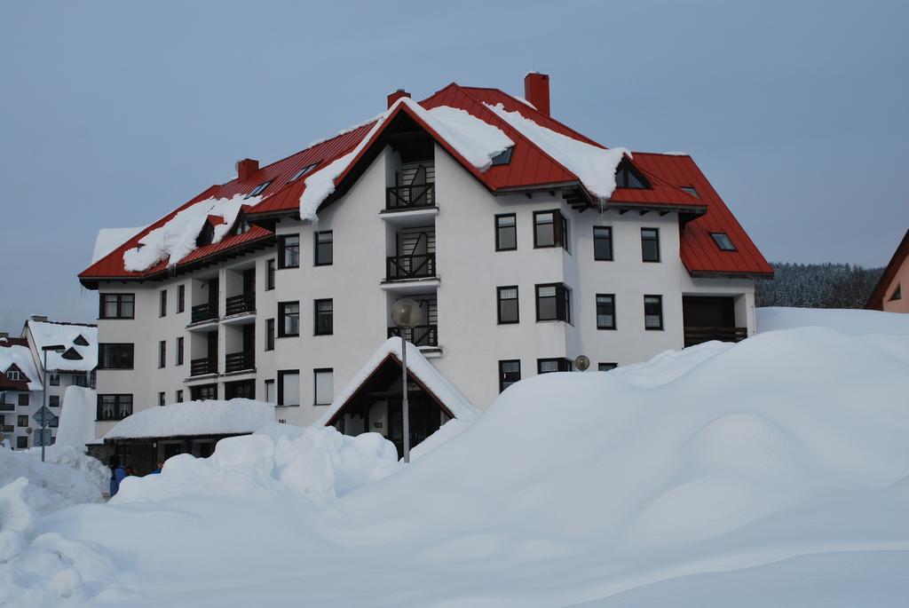 M+M Apartman Harrachov Exteriör bild